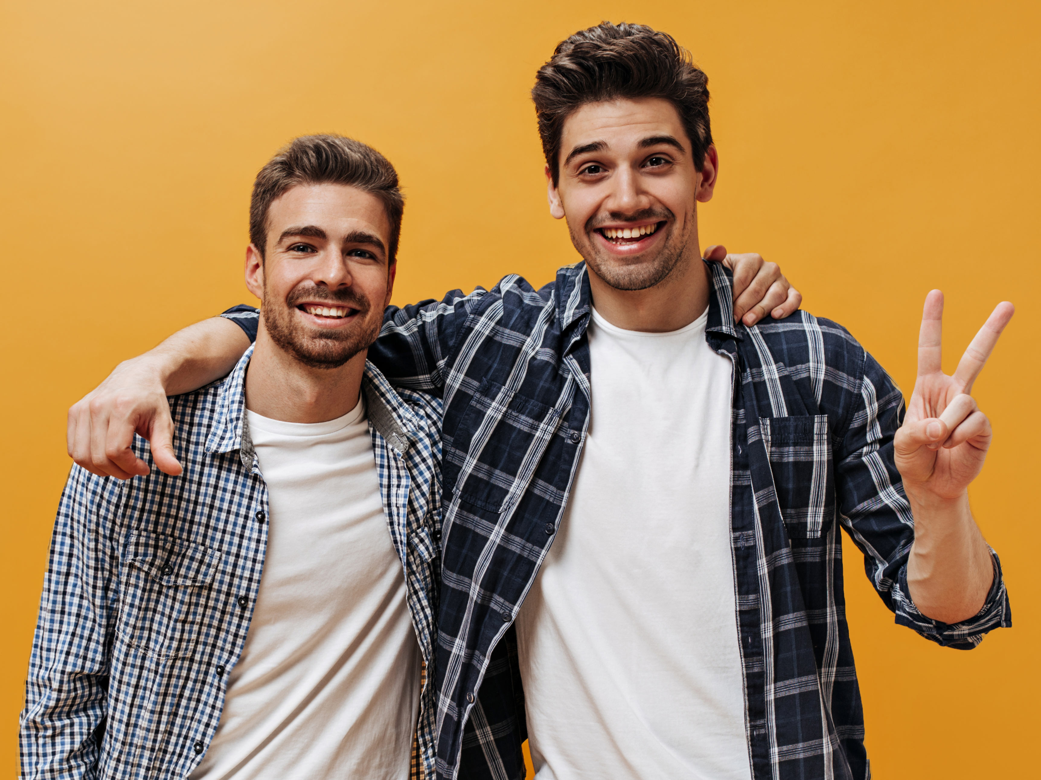 به جمع هزاران علم و ثروتی بپیوندید